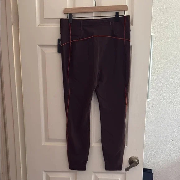 Savage X Fenty Brown and Orange Sports Bra - Picture 4 of 4